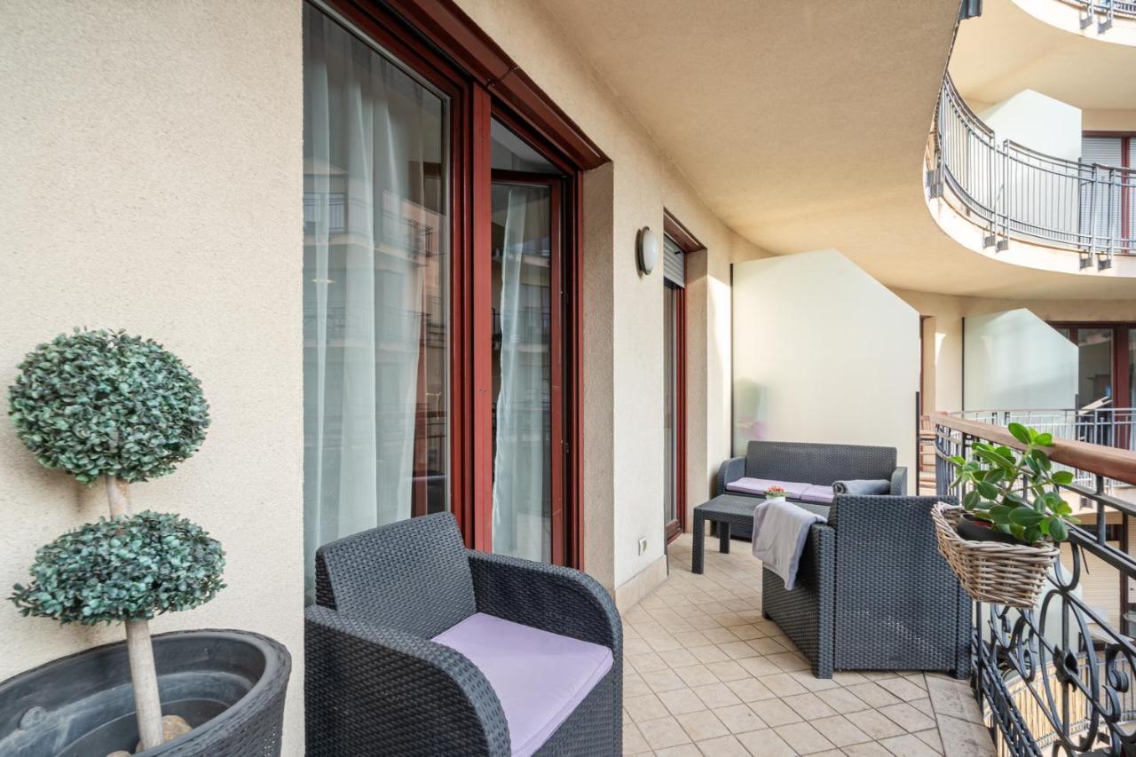 Apartmán Urban Jungle Oasis King With Free Parking Budapešť Exteriér fotografie