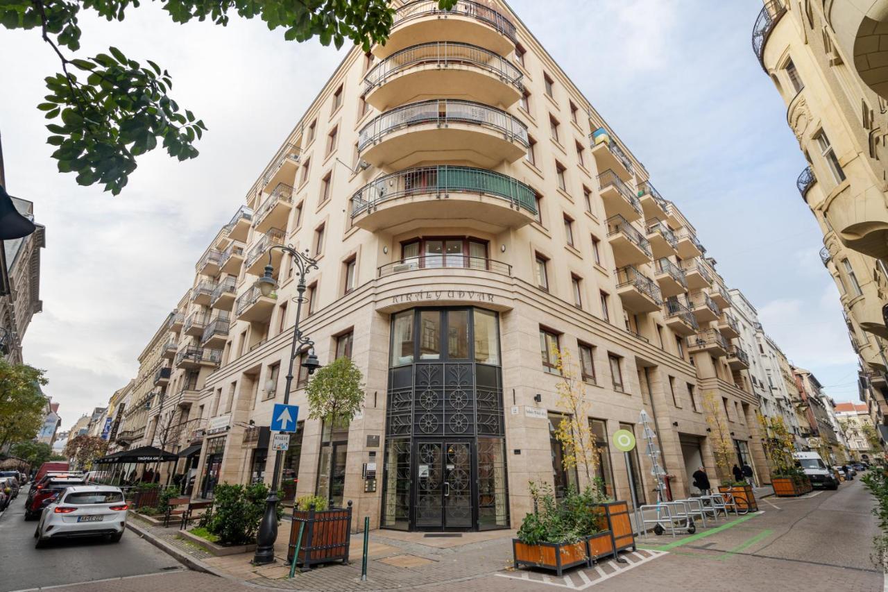 Apartmán Urban Jungle Oasis King With Free Parking Budapešť Exteriér fotografie