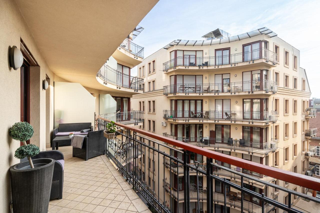 Apartmán Urban Jungle Oasis King With Free Parking Budapešť Exteriér fotografie
